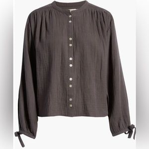 Faherty Everleigh Organic Cotton Gauze Button Front Blouse - size Large gray